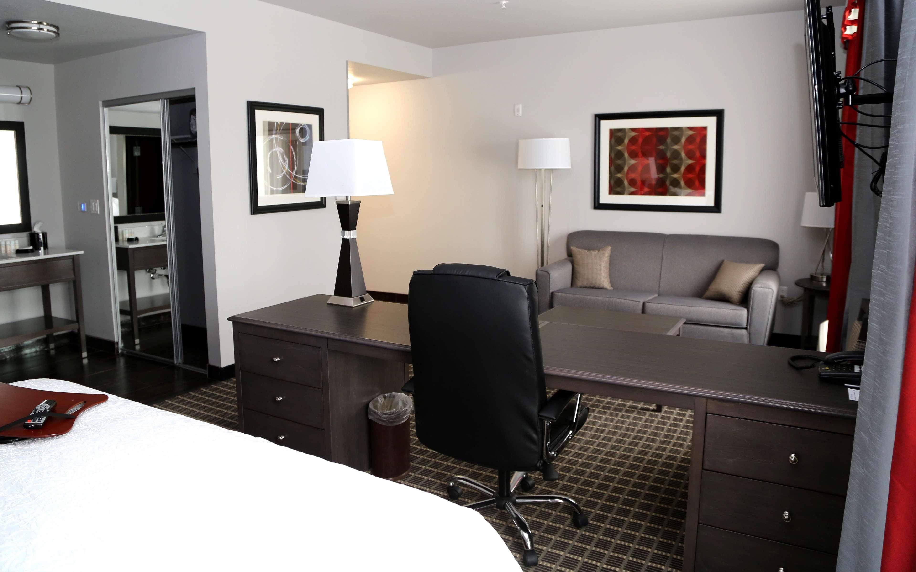 Quality Inn & Suites Pearsall Luaran gambar