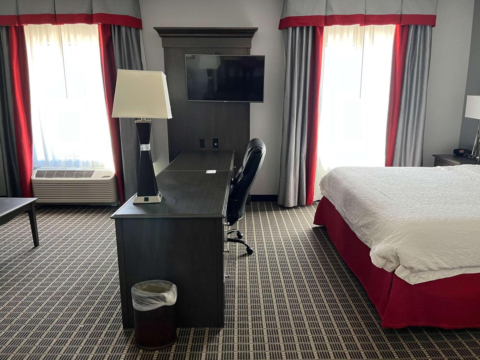 Quality Inn & Suites Pearsall Luaran gambar