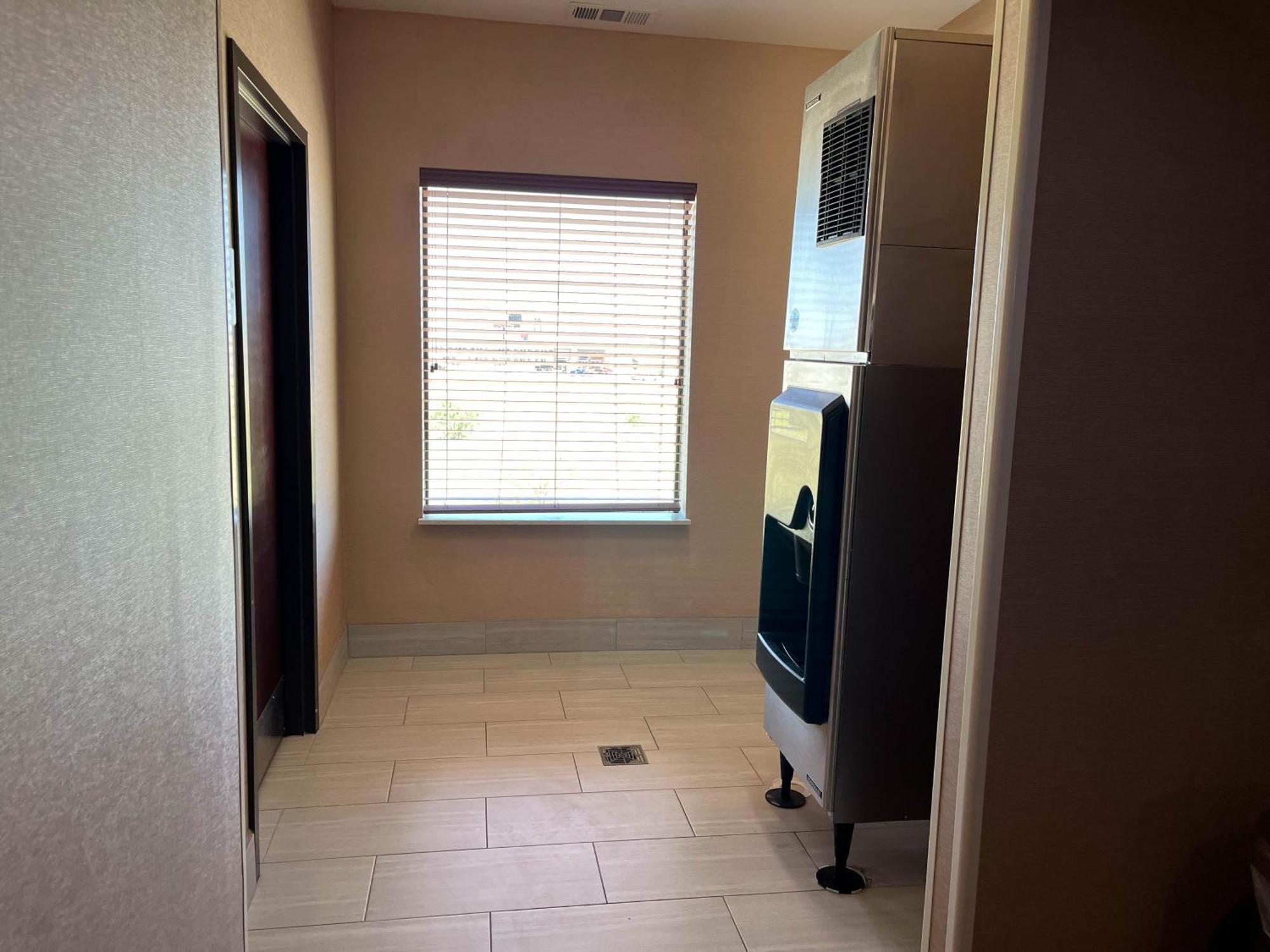 Quality Inn & Suites Pearsall Luaran gambar