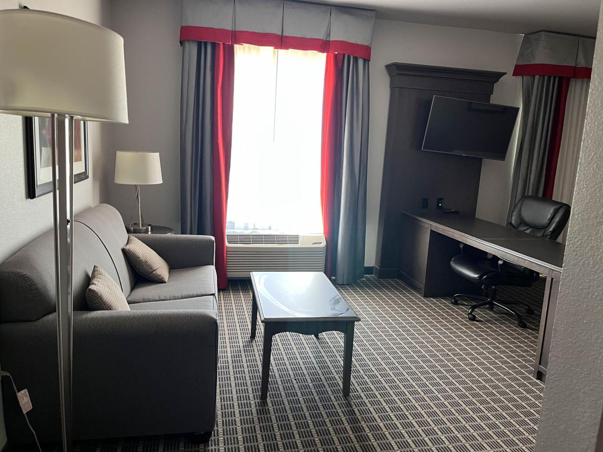 Quality Inn & Suites Pearsall Luaran gambar