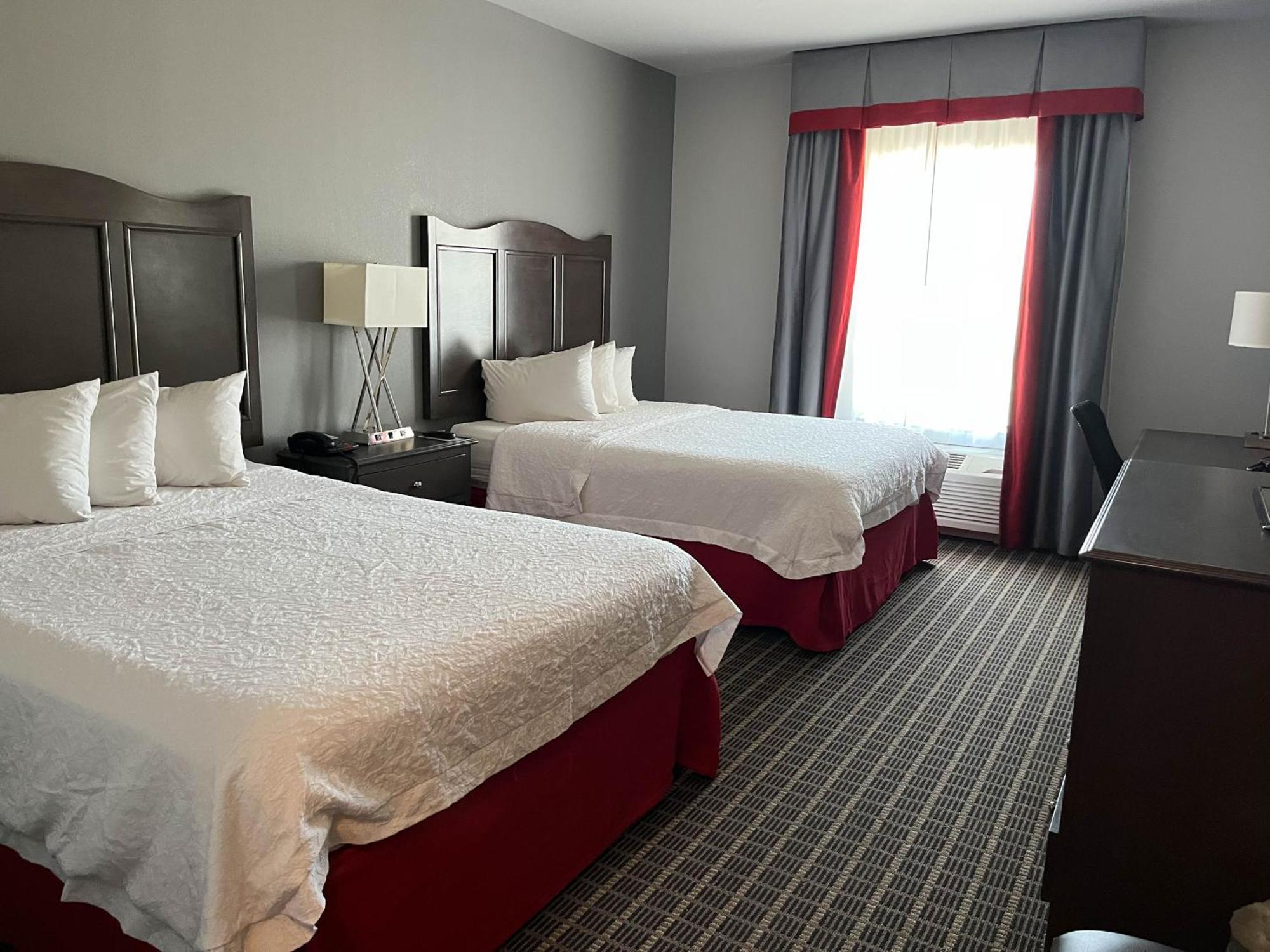 Quality Inn & Suites Pearsall Luaran gambar