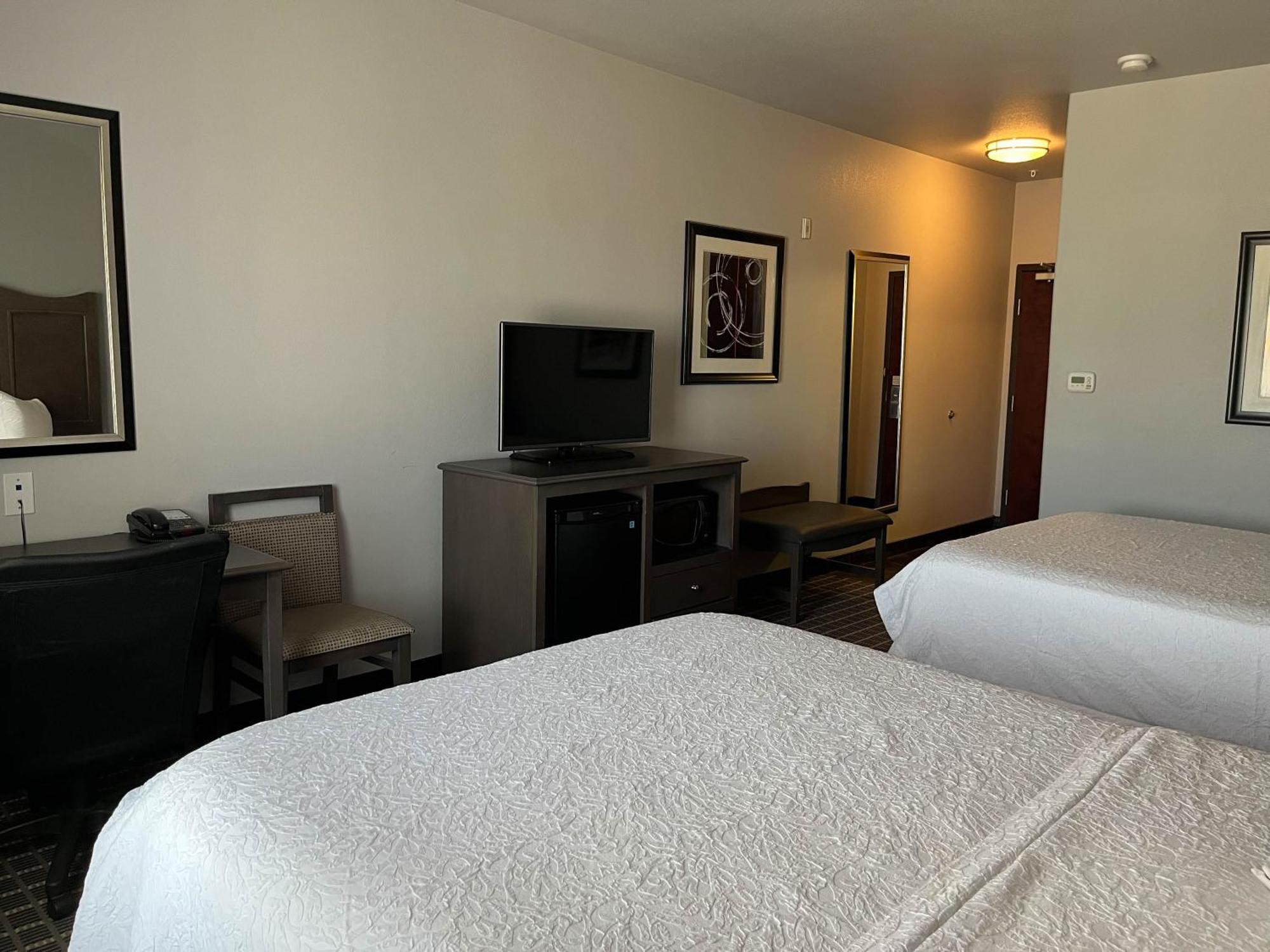 Quality Inn & Suites Pearsall Luaran gambar